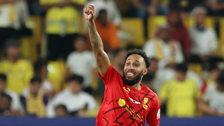 פייר-אמריק אובמיאנג