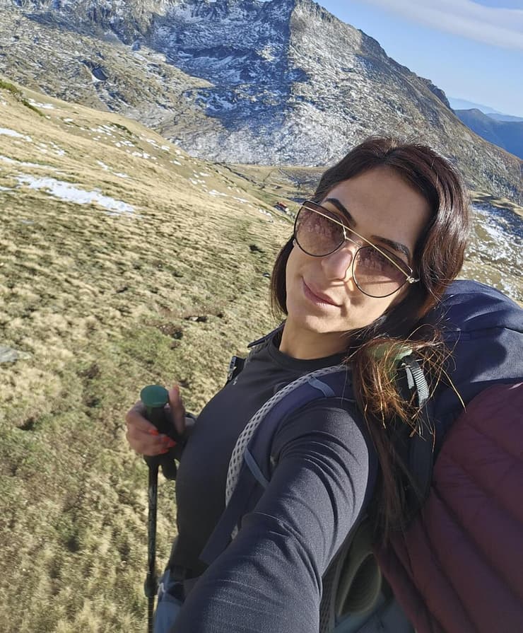 אסטר אלמוג בטרק סולו בבולגריה