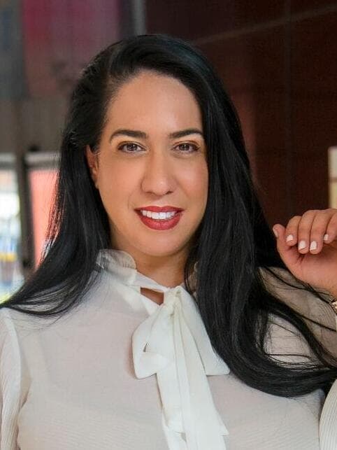 עו"ד תום רון גלאור