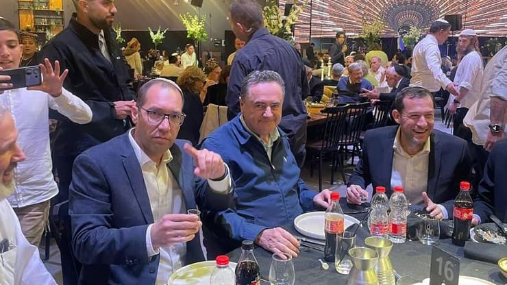 שר הבטחון ישראל כץ כ"ץ בחתונת בנו של הרב אליעזר מלמד