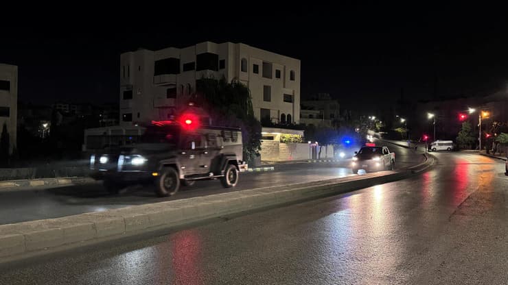 זירת הירי בשגרירות ישראל בעמאן, ירדן (צילום: REUTERS/Jehad Shelbak) זירת הירי בשגרירות ישראל בעמאן, ירדן