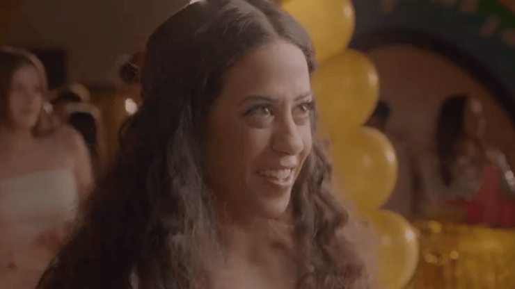 שחקנית קומית נהדרת. מתוך "בקרוב אצלי" (צילום: באדיבות קשת) מתוך "בקרוב אצלי"