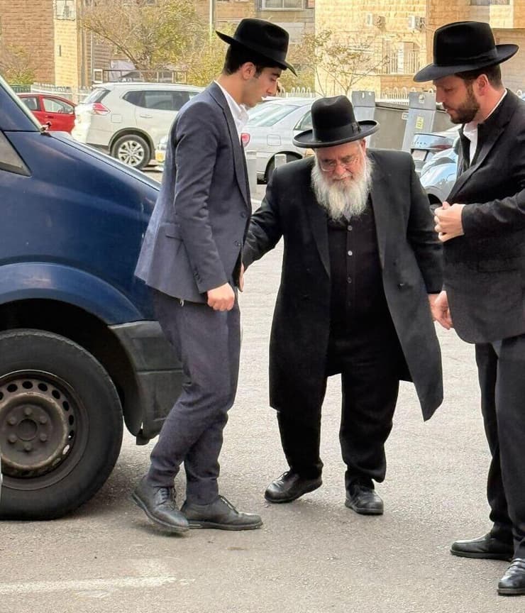 הרב אברהם סאלים