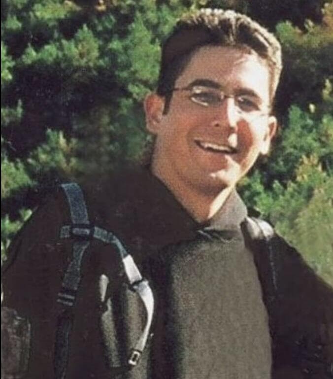 דניאל סן דייגו טרוריסט מבוקש נלכד אחרי מצוד של 21 שנה