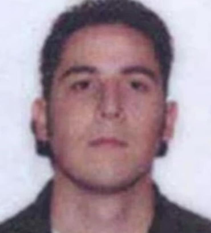 דניאל סן דייגו טרוריסט מבוקש נלכד אחרי מצוד של 21 שנה