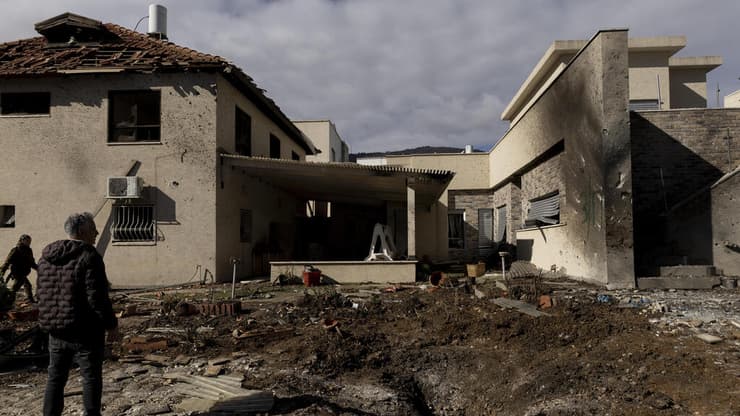 "אי-אפשר לבקש מאזרחים לחזור שוב ושוב לאותה מציאות של חוסר ודאות ופחד מתמשך". קריית שמונה (צילום: Amir Levy/Getty Images) קריית שמונה