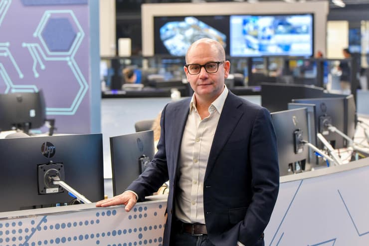 איל אפרת, סמנכ"ל בכיר, ראש חטיבת הטכנולוגיות בבנק לאומי