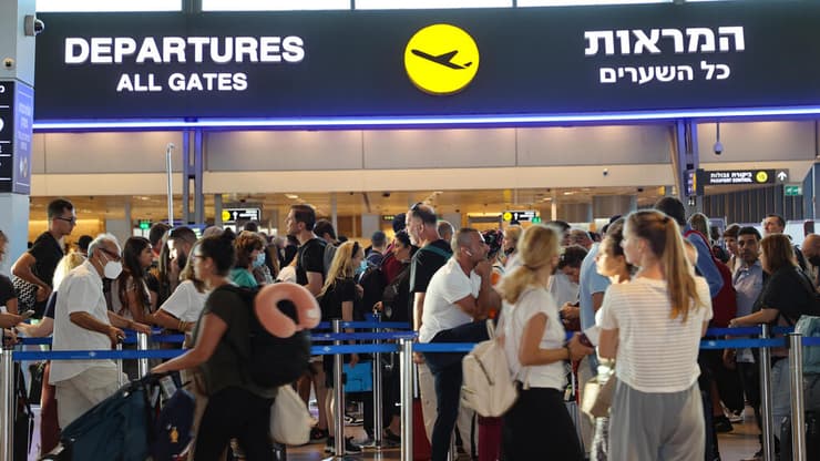 עומס נוסעים בנתב"ג