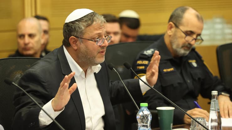 הועדה לביטחון לאומי - סקירת חבר הכנסת איתמר בן גביר על פעולות משרדו וביצוע תקציב המשרד בהשתתפות משפחות חטופים