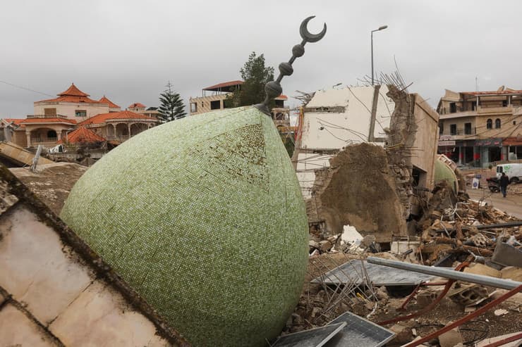 בינת ג'בייל (צילום: REUTERS/Aziz Taher) בינת ג'בייל