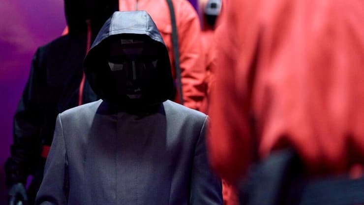 "דמויות חולפות משחקות תפקיד חשוב בעונה השנייה". מתוך "משחקי הדיונון" עונה 2 (צילום: באדיבות נטפליקס) מתוך "משחקי הדיונון" עונה 2