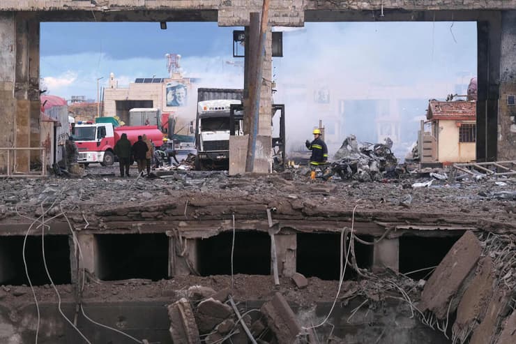 ארכיון. מעבר גבול בין סוריה ללבנון (צילום: Ibrahim Chalhoub / AFP) מעבר גבול ין סוריה ללבנון