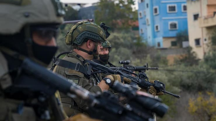 תיעוד מפעילות כוחות הביטחון בבית המחבל סאמר מחמד חוסין שביצע את פיגוע הירי בצומת גיתי אבישר