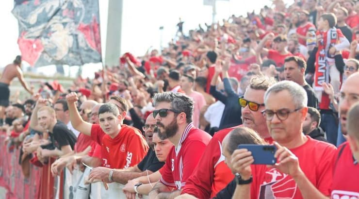 אוהדי הפועל תל אביב