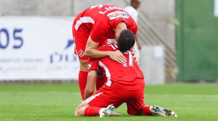 שחקני הפועל תל אביב מאוכזבים