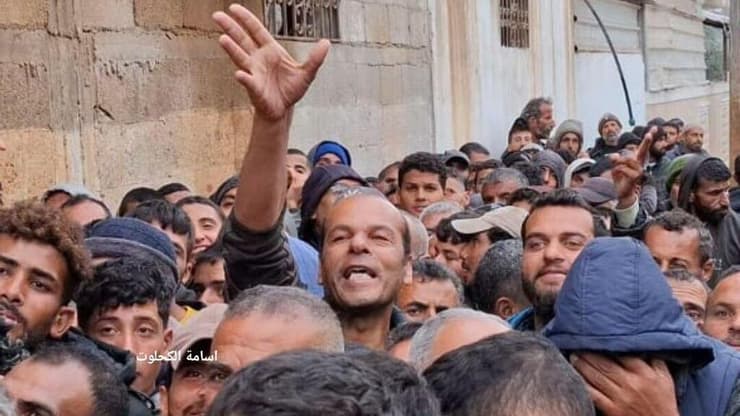 תורים לקבלת לחם ברצועת עזה