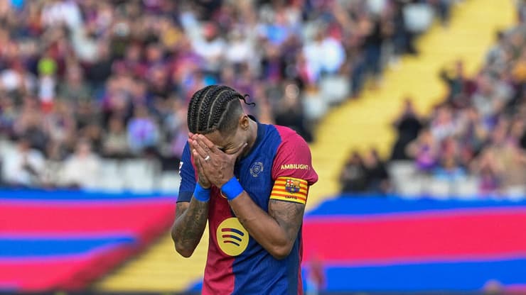 ראפיניה מתוסכל, אתמול מול לאס פלמאס (צילום: Josep LAGO / AFP) ראפיניה