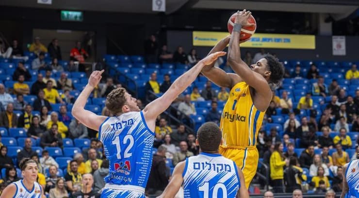 ג'יילן הורד עולה לזריקה