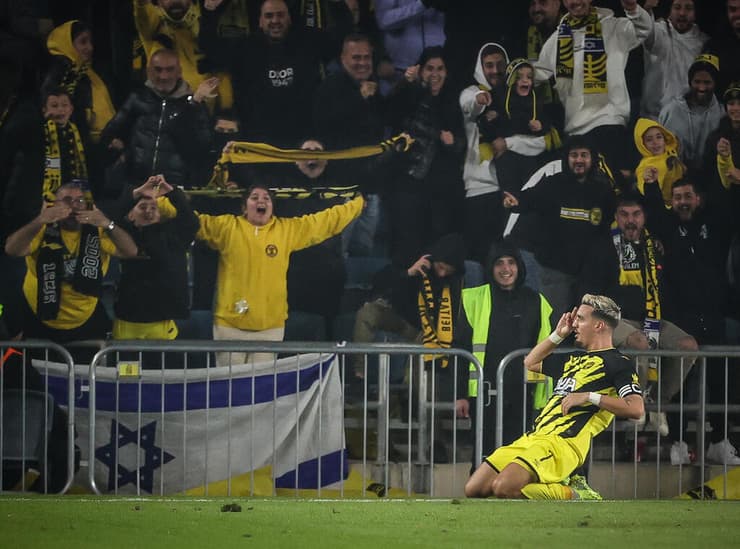 שחקן בית"ר ירושלים ירדן שועה