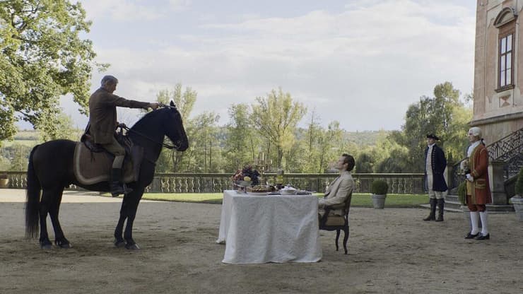 מתוך "הממזר"