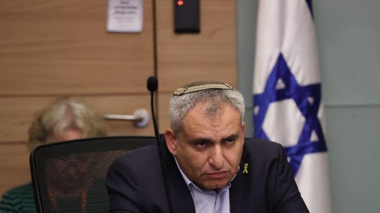  ועדת הפנים והגנת הסביבה - היערכות המדינה לשיקום הבינוי והתשתיות של יישובי הצפון וקידום תנופת הפיתוח בהם בהשתתפות השר זאב אלקין