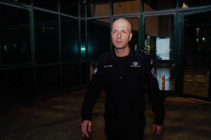 נציב שב״ס בחקירתו במח"ש, ירושלים