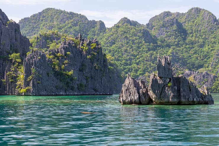 שיט בין איים באי קורון, פלאוואן