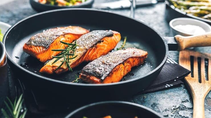 צילום: shutterstock דג במחבת