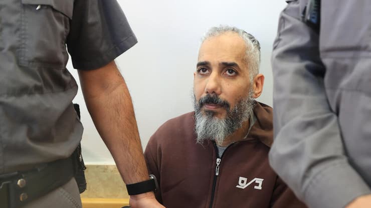  מחוזי נצרת - דיון והקראת כתב אישום למחבל מחמוד אטאללה אשר אנס ותקף מינית סוהרות חיילות בכלא גלבוע