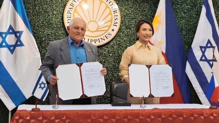 שר התיירות חיים כץ ומקבילתו שרת התיירות כריסטינה גרסיה פראסקו