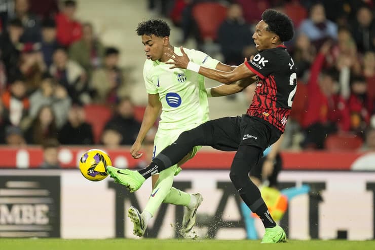 ברצלונה לאמין ימאל - מאיורקה