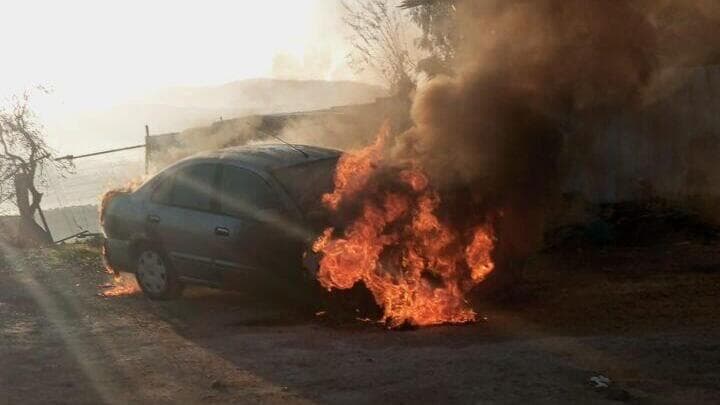 מתנחלים הציתו רכב ומבנים בחווארה