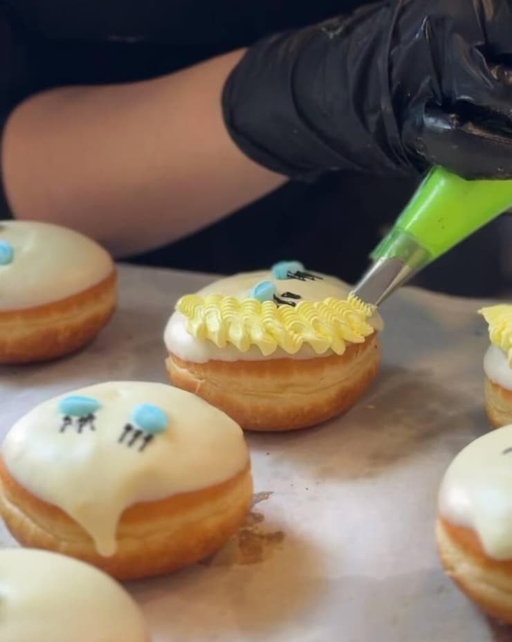 צילום: ספיר גורדו סופגנייה של מאפיית אנה ואורן להב