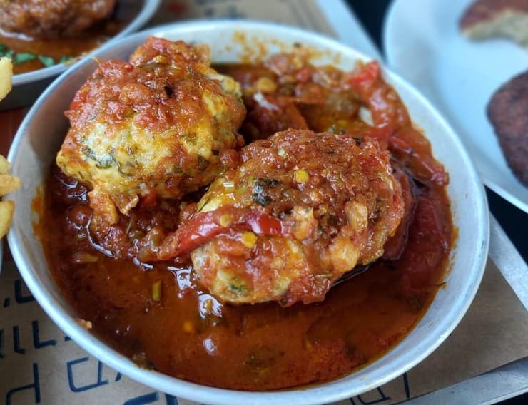 קציצות דגים של יצחק ויהודה