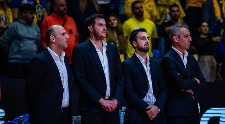 עודד קטש והצוות שלו