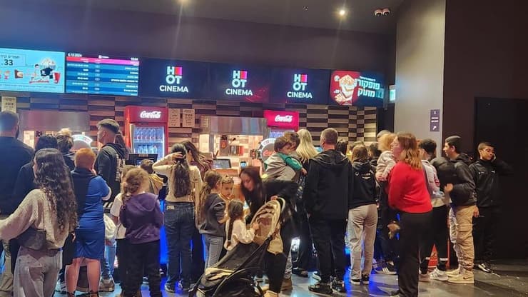 הוט סינמה בקריון, השבוע