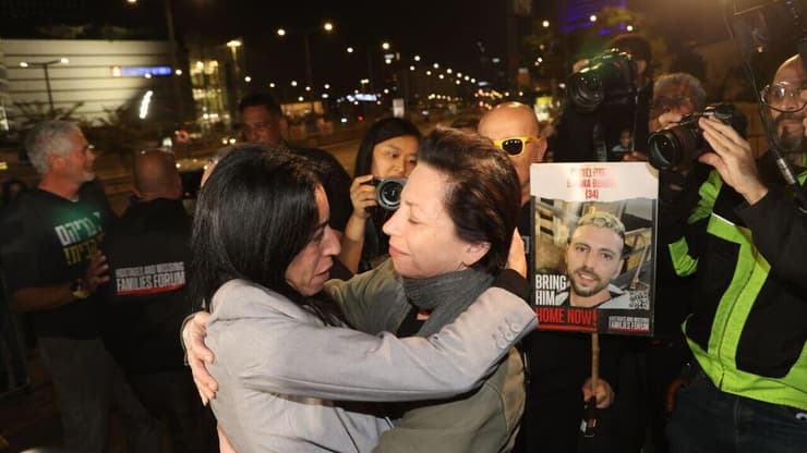 עינב צנגאוקר מגיעה לשער בגין אחרי פרסום סרטון אות החיים של מתן מהשבי