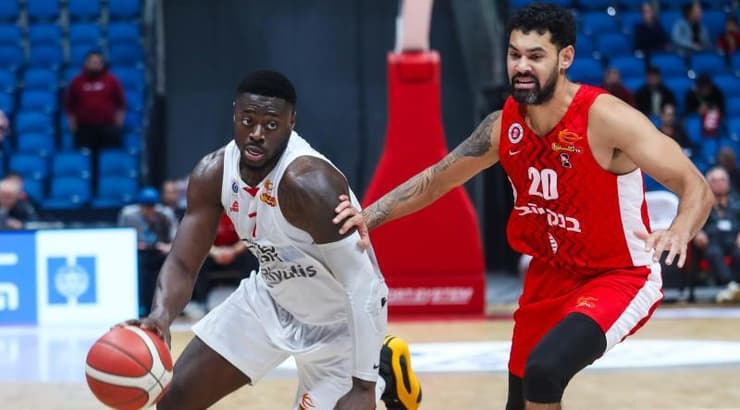 ראלי אולקינס וג'רמי מורגן (אורן בן חקון) ראלי אולקינס וג'רמי מורגן