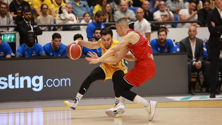 בלאט מול מדר. ייפגשו בחצי גמר הגביע (צילום: טל שחר) בלאט מול מדר