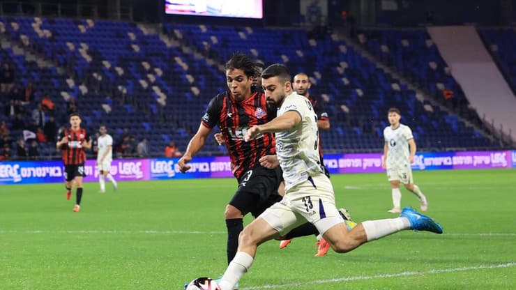 שחקן מכבי ת"א הישאם לאיוס