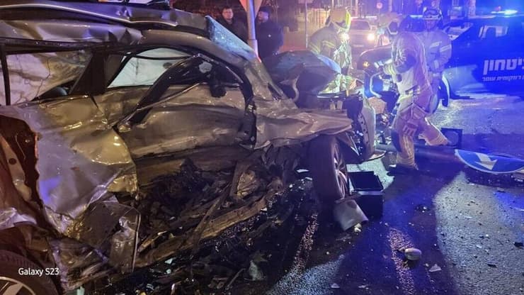 זירת התאונה בכניסה לעומר