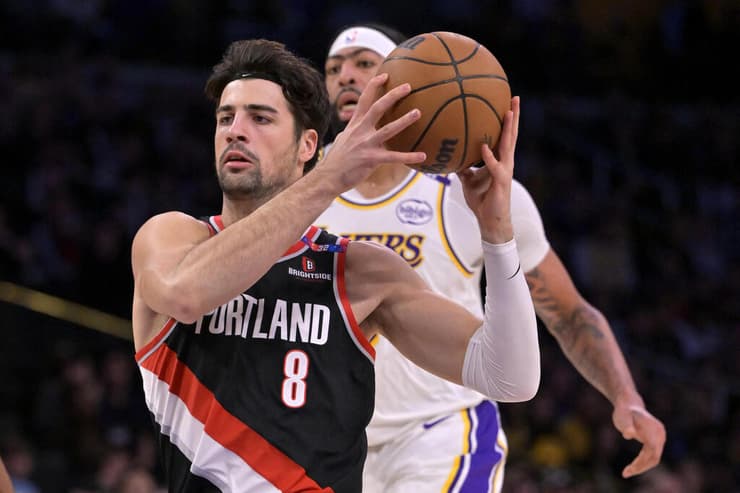 עוד משחק עם מספר דו-ספרתי של נקודות. אבדיה (צילום: Jayne Kamin-Oncea-Imagn Images) אבדיה