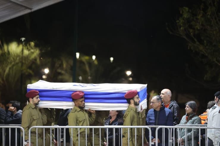 הלווייתו של רס"ל (מיל׳) ארז בן אפרים ז"ל בבית העלמין הצבאי בקריית שאול