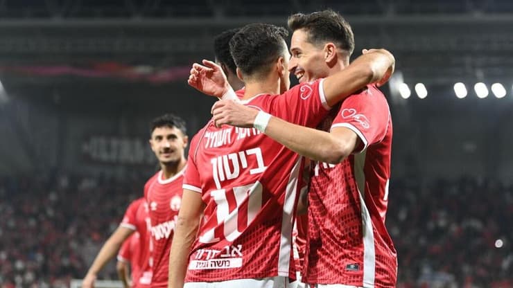 ביטון והלדר לופס חוגגים (צילום: הרצל יוסף) ביטון ולופז חוגגים