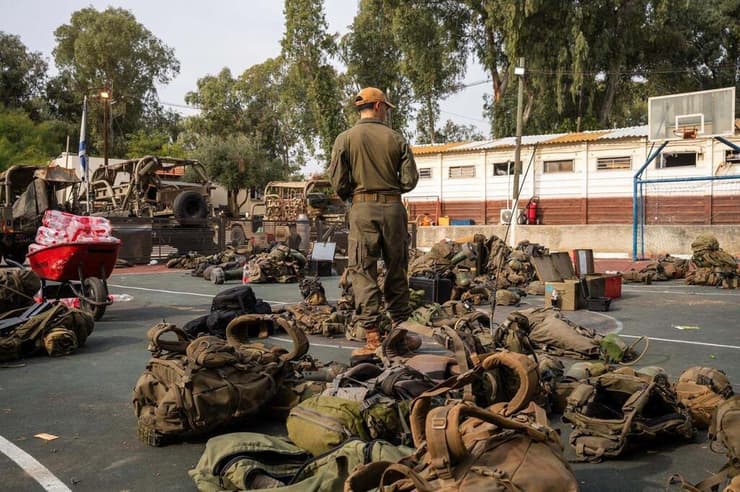 התארגנות וכניסת כוחות הצנחנים לסוריה