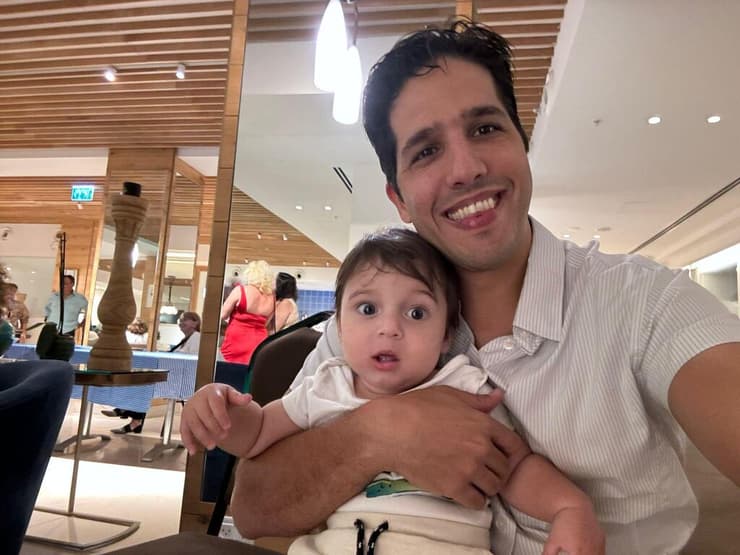 יוגב לזר עם בנו זוהר