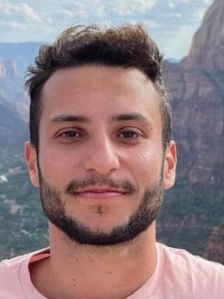 אופיר יונתן