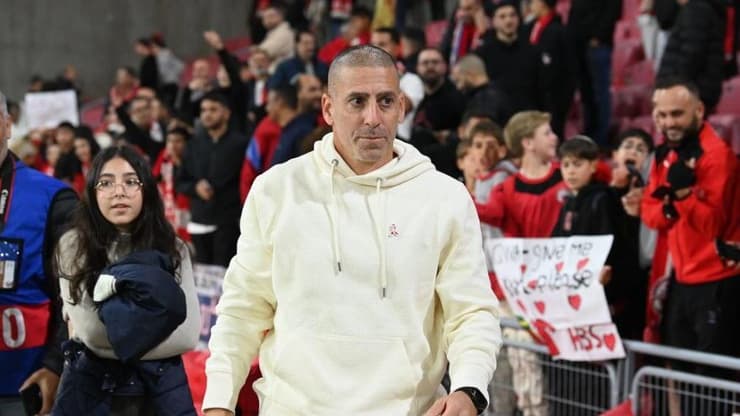 במשבצת הזר. קוזוך (צילום: הרצל יוסף) רן קוז'וך הפועל באר-שבע