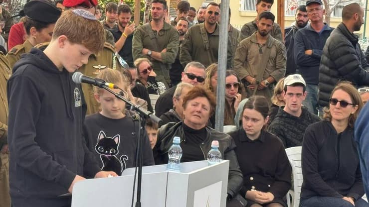 הלווייתו של רס״ן במיל יבגני זינרשיין ז"ל בבית העלמין זכרון יעקב