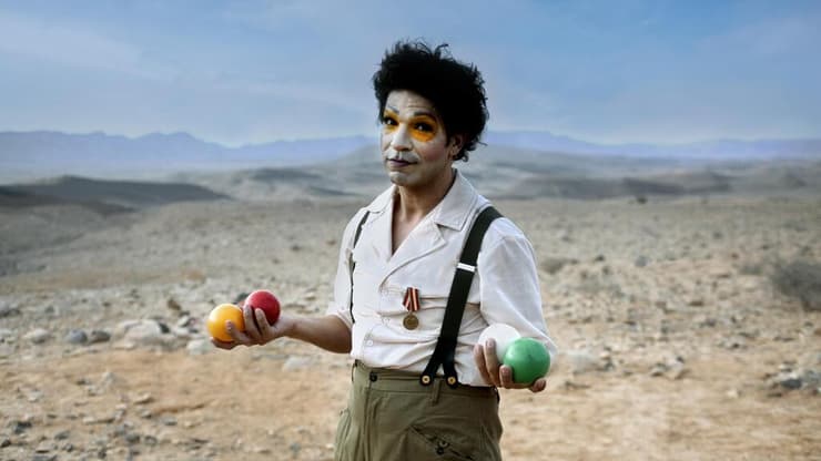 מתוך "מופע טוטאל" (צילום: סער מזרחי) מתוך "מופע טוטאל"